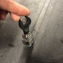 Snap-On Lock With Key!