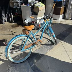 Huffy Cape Cod 26in Cruiser Bike