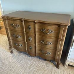 Louis XV. Vintage Ralf Lauren Style  Drawer Commode - 45” x 22” x 35” Excellent Condition