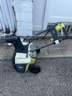 Ryobi 40V Cordless Snowblower. New not used battery and charger