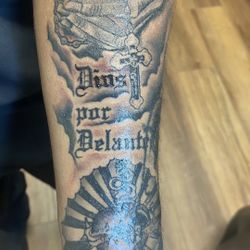 Professional Tattoo Artist 