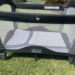 Graco Pack N Play 