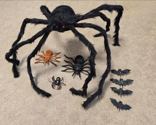 Halloween spiders decoration