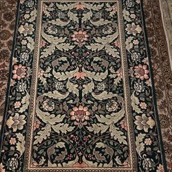 Tabriz Persian Rug