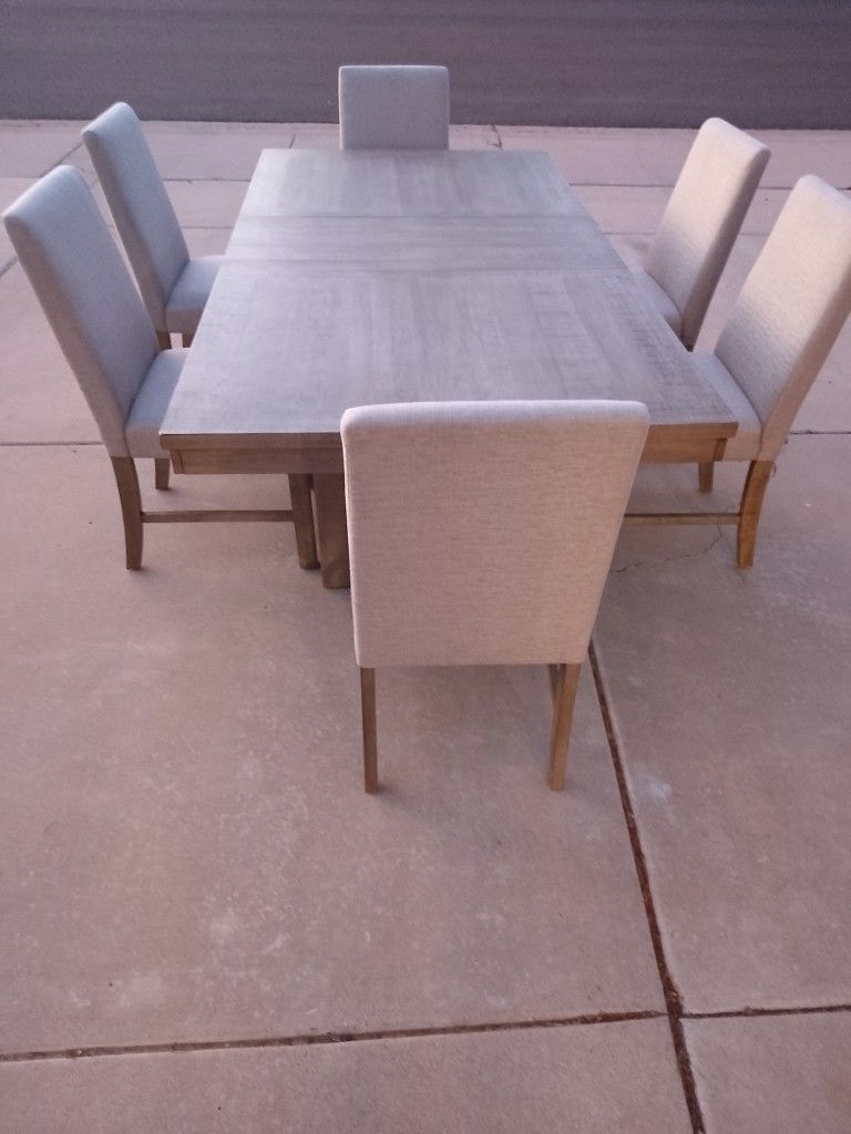 Dining Table With Chairs