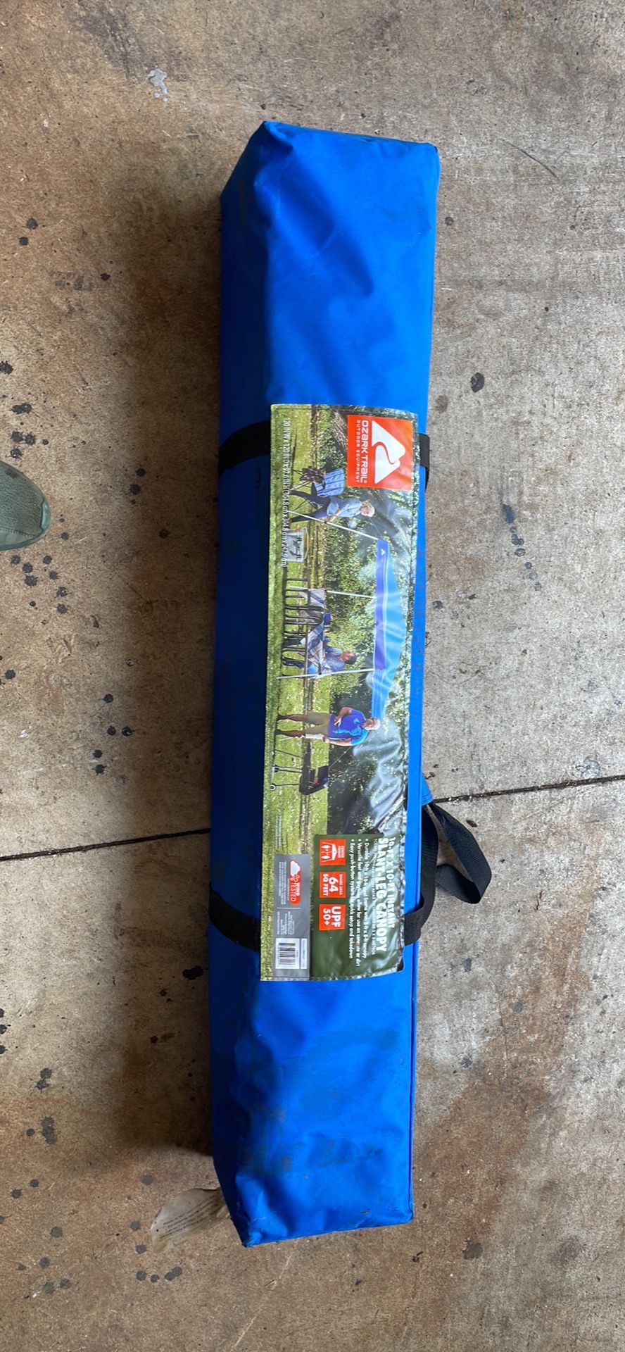 Brand New Pop Up Tent