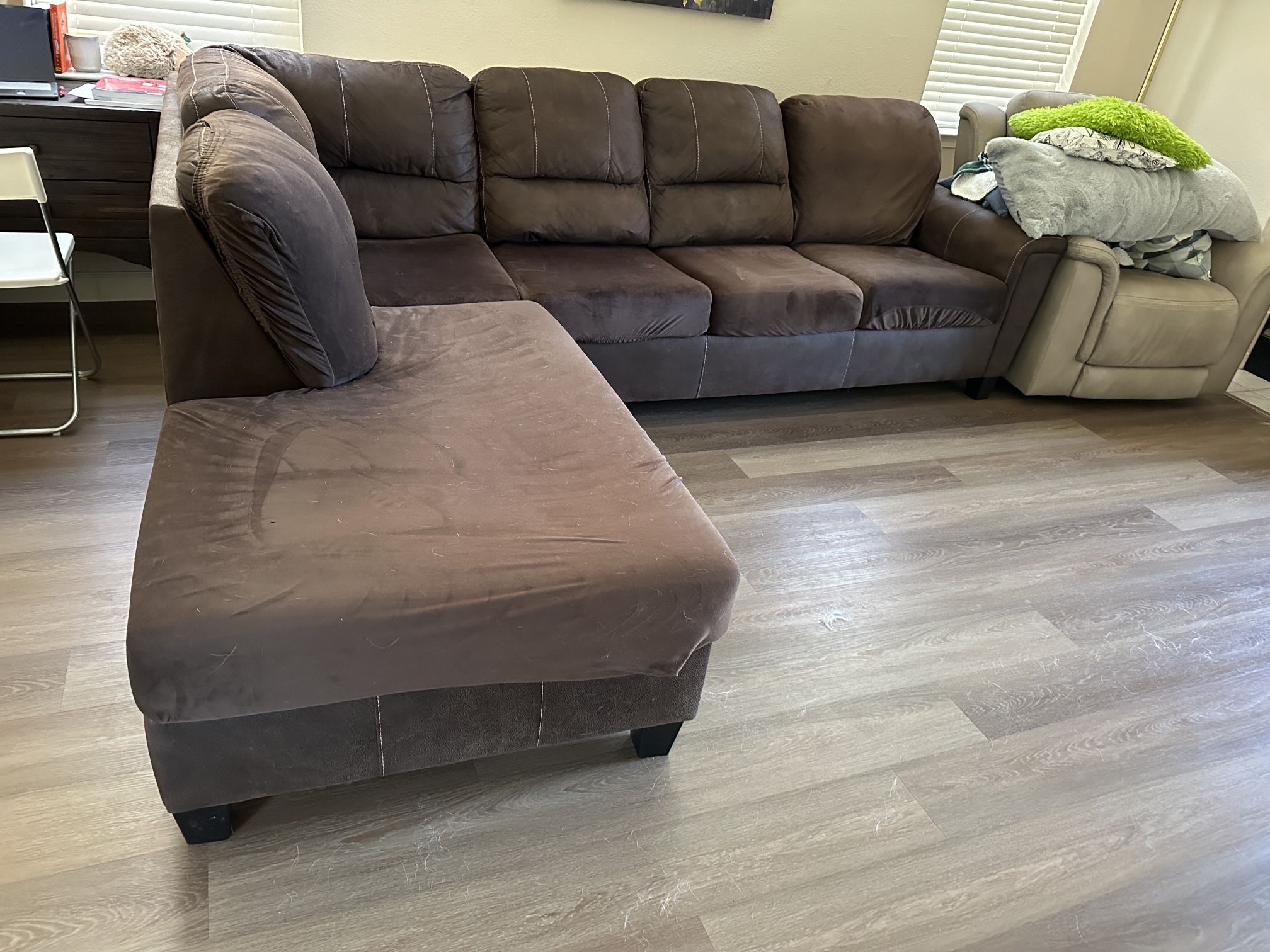 Sectional Couch Left Chaise. Dark brown.