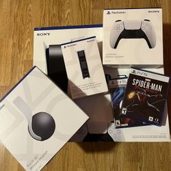 Sony PS5 Blu-Ray Edition Console Bundle