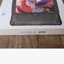 Nitro 8 Tablet 32 Gb 1 Year Internet Free. 