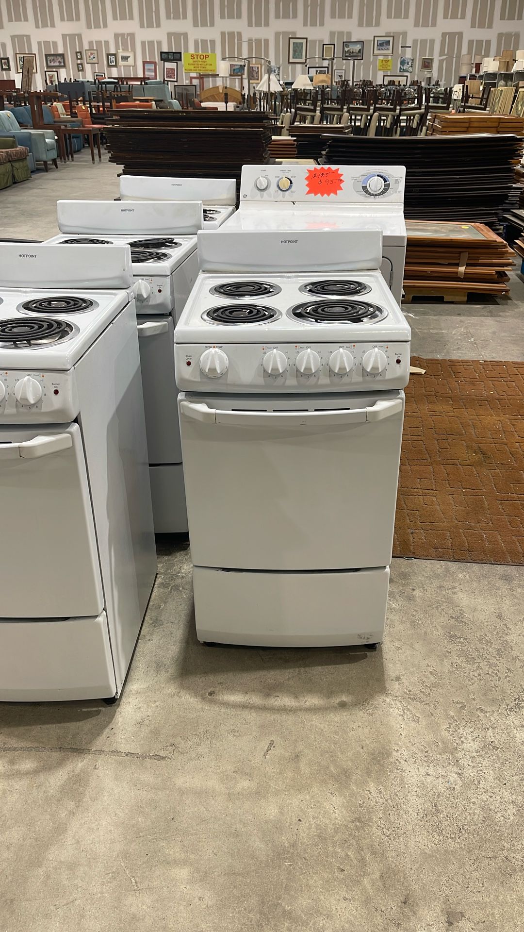Small apartment Size Stove