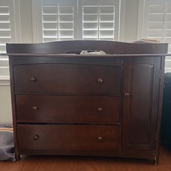 Used bedroom furniture/ Total 7 pieces