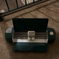 Circuit Explorer Machine