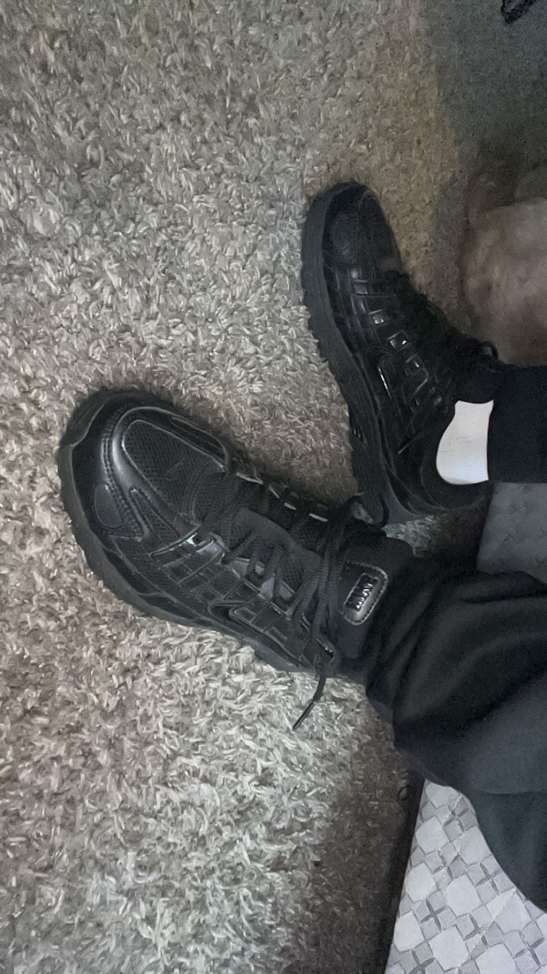 Men Nike P-6000 Size 10.5