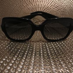 Authentic Gucci Oversized Glasses 