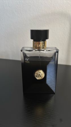 Men’s Versace oud noir de parfum