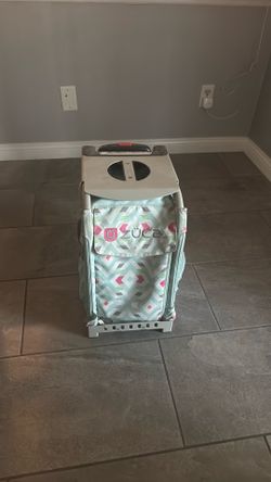Zuca-ice skate rolling bag