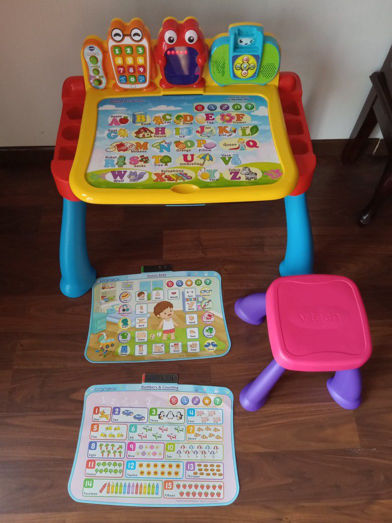 Vtech  Touch & Learn Activity Desk Deluxe 
