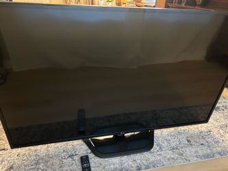 60’ LG Smart TV