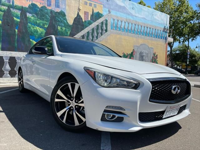 2014 INFINITI Q50