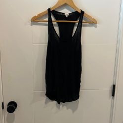 us Aritzia Wilfred black tank top size XXS
