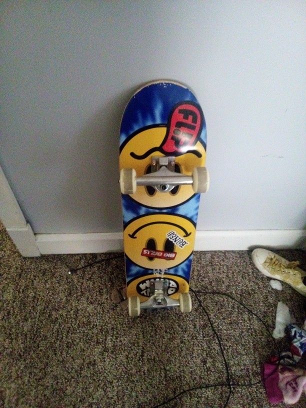 Skateboard