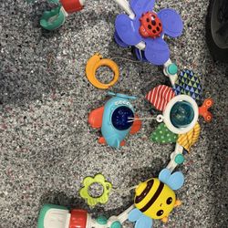 Baby Arch And Toys 