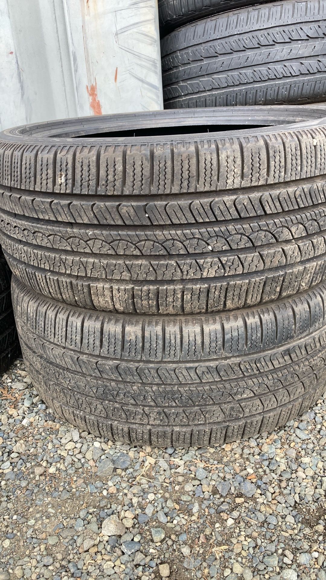 Pair of 235 40 19 Pirelli Tires
