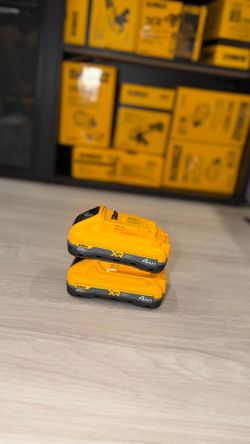 (2 Pack) Dewalt 20V 4Ah XR Power Pack batteries