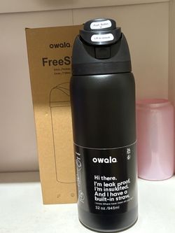 Owala FreeSip 32 oz Insulated Water Bottle
