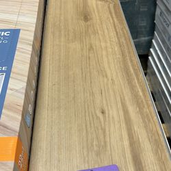 Lifeproof Glastonbury Grove Oak 22 MIL x 7.4 in. W x 47.8 in. L Waterproof Click Lock Luxury Vinyl Plank Flooring (19.8 sqft/case)