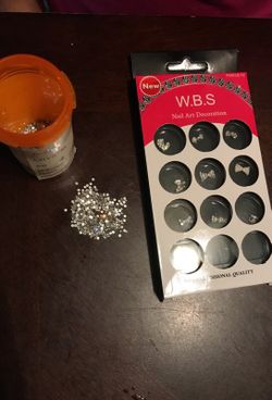 Nail art decorating/ crystal stones
