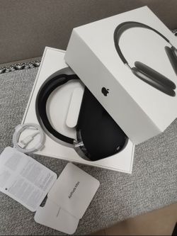 AirPods Max- Space Gray