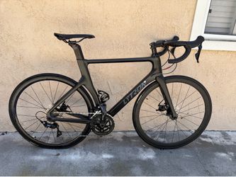 Lytron T800 road bike