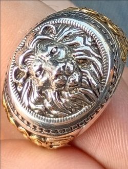 .925 sterling silver lion head ring