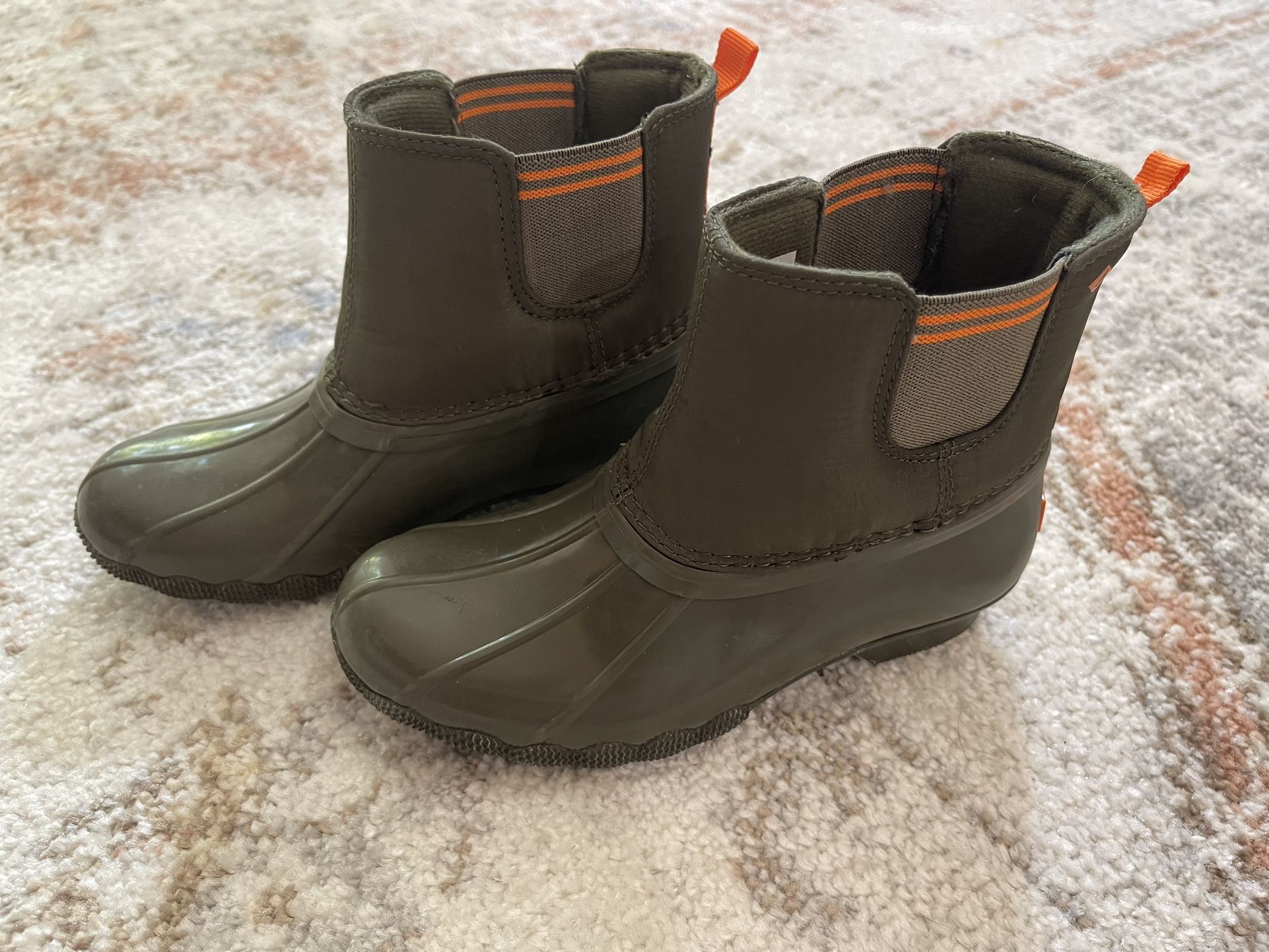 Sperry Kid's Saltwater Chelsea Boot Size 12
