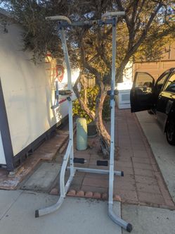 Power Tower Pull-Up Dip Station (Best Offer)