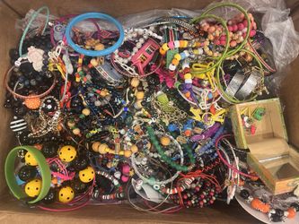Bracelet Lot