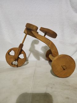 Wooden Tricycle Decorative Figure