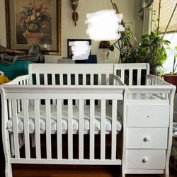 All White Baby Crib