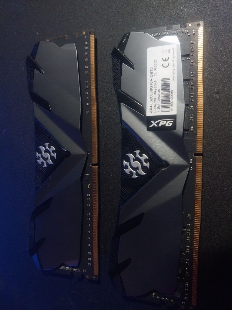 Xpg 8gb x 2 16gb Ram Sticks 3200mhz Ddr4