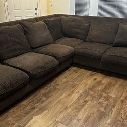 Sectional Sofa Couch Feather/down QUALITY nailhead