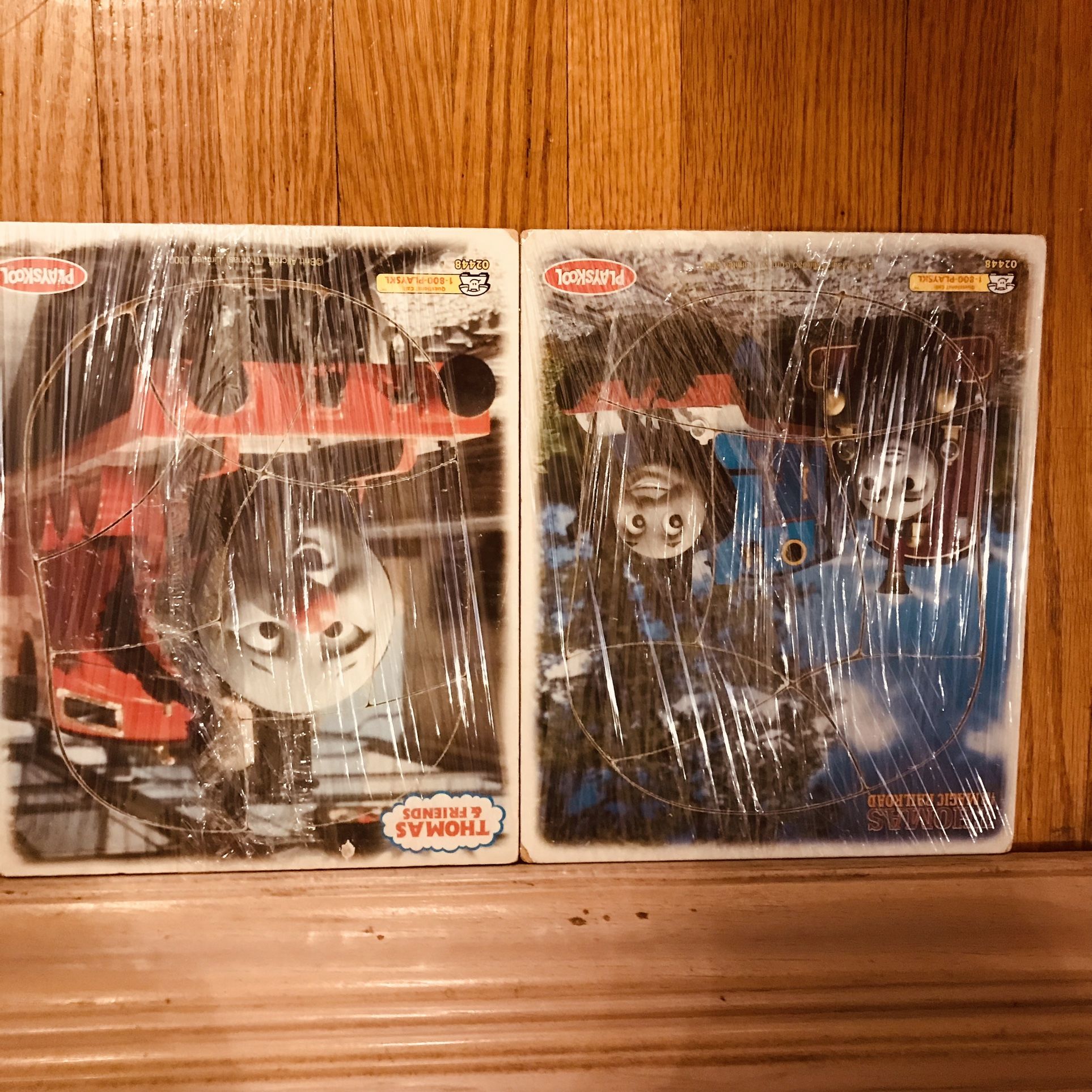 2000 Thomas The Train Wooden Puzzles ) Thomas And Friends, Magic Railroad (Rare)