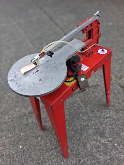 RBI Industries Hawk Walking Beam Scroll Saw 26in. Good working condition. Pick up fremont sea. No trades. Many other tools for sale.