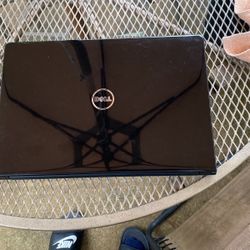 Dell 15 5000 Series Laptop 