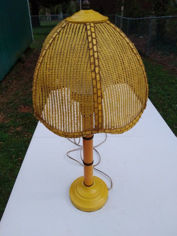 Vintage Mid-century Table Lamp