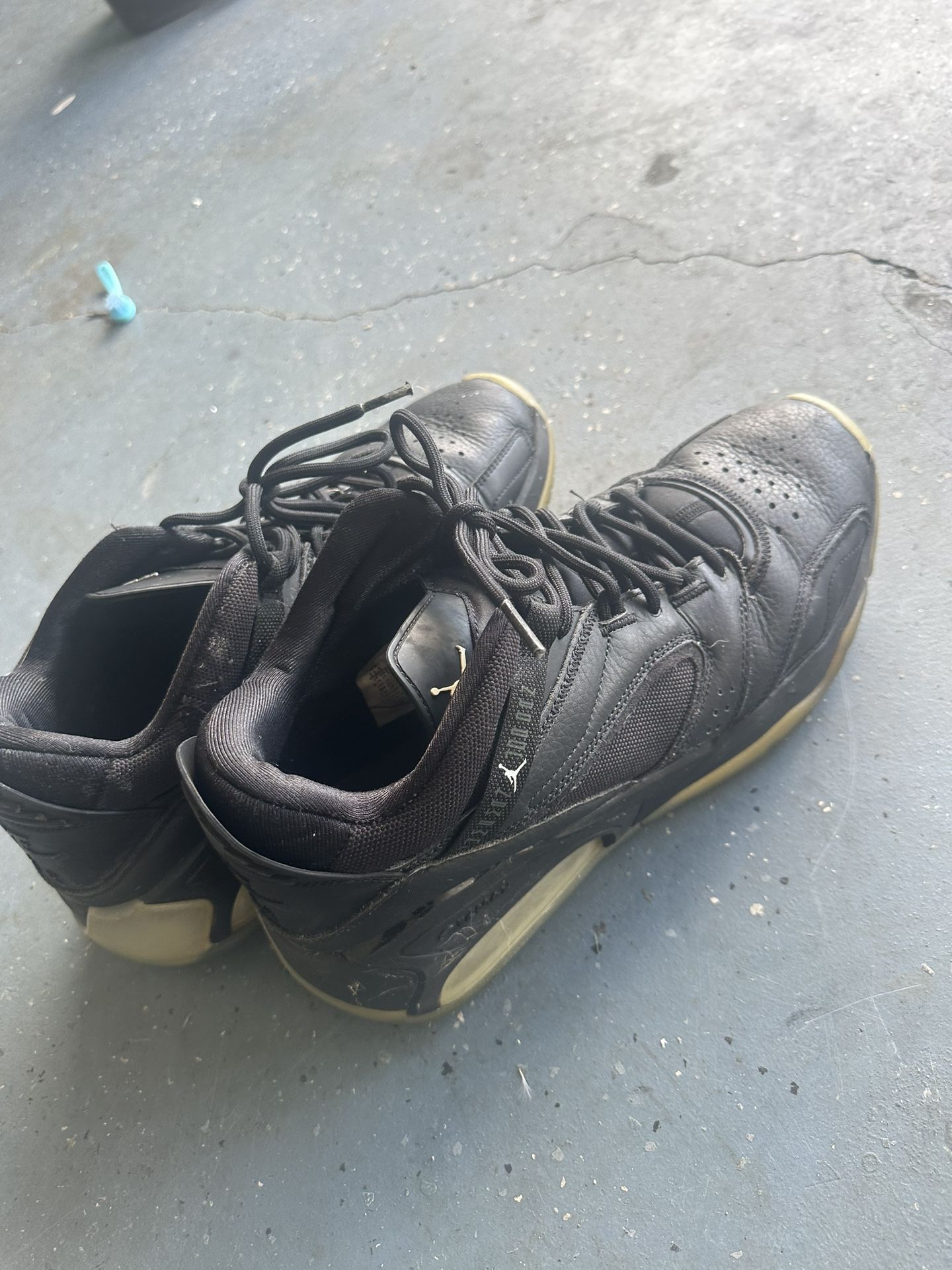 Used good condition Jordan’s size 11