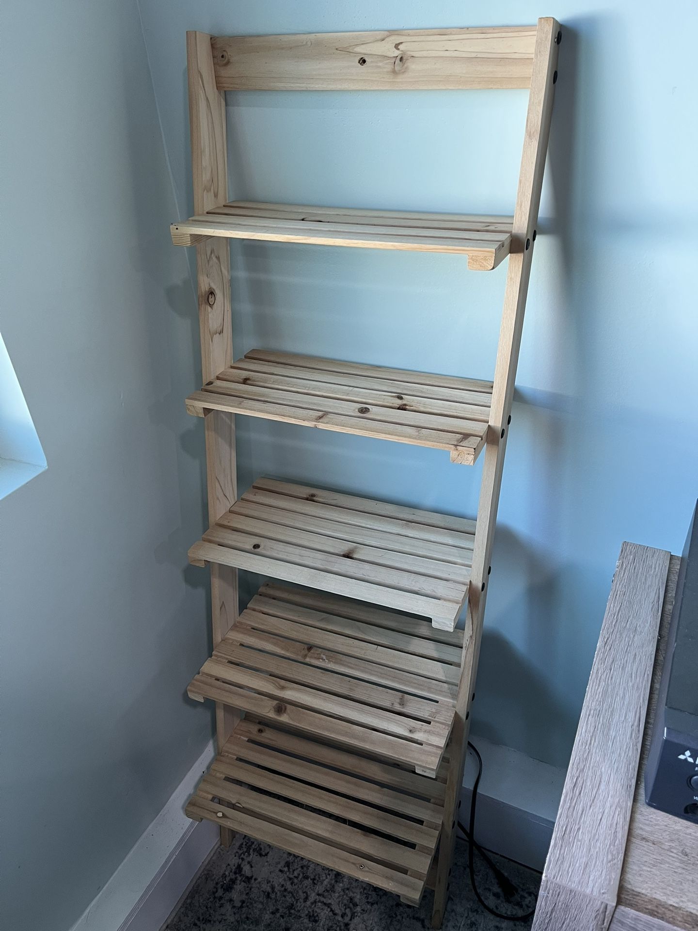 Oak 5-Tier Leaning Ladder Shelf