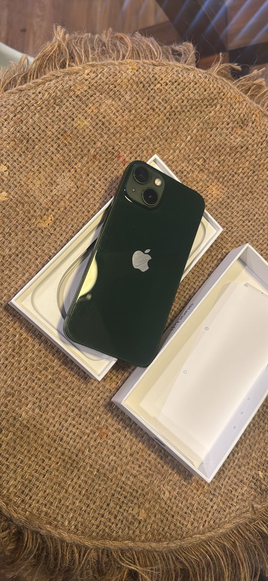 IPHONE 13  ( 128 GB UNLOCKED )