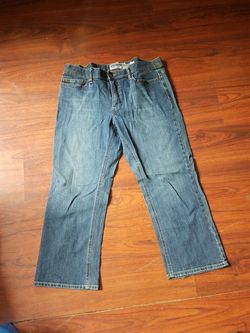 levi stretch capris size 12