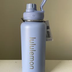 Brand New Lulelemon Brand 32 Oz Water Bottle